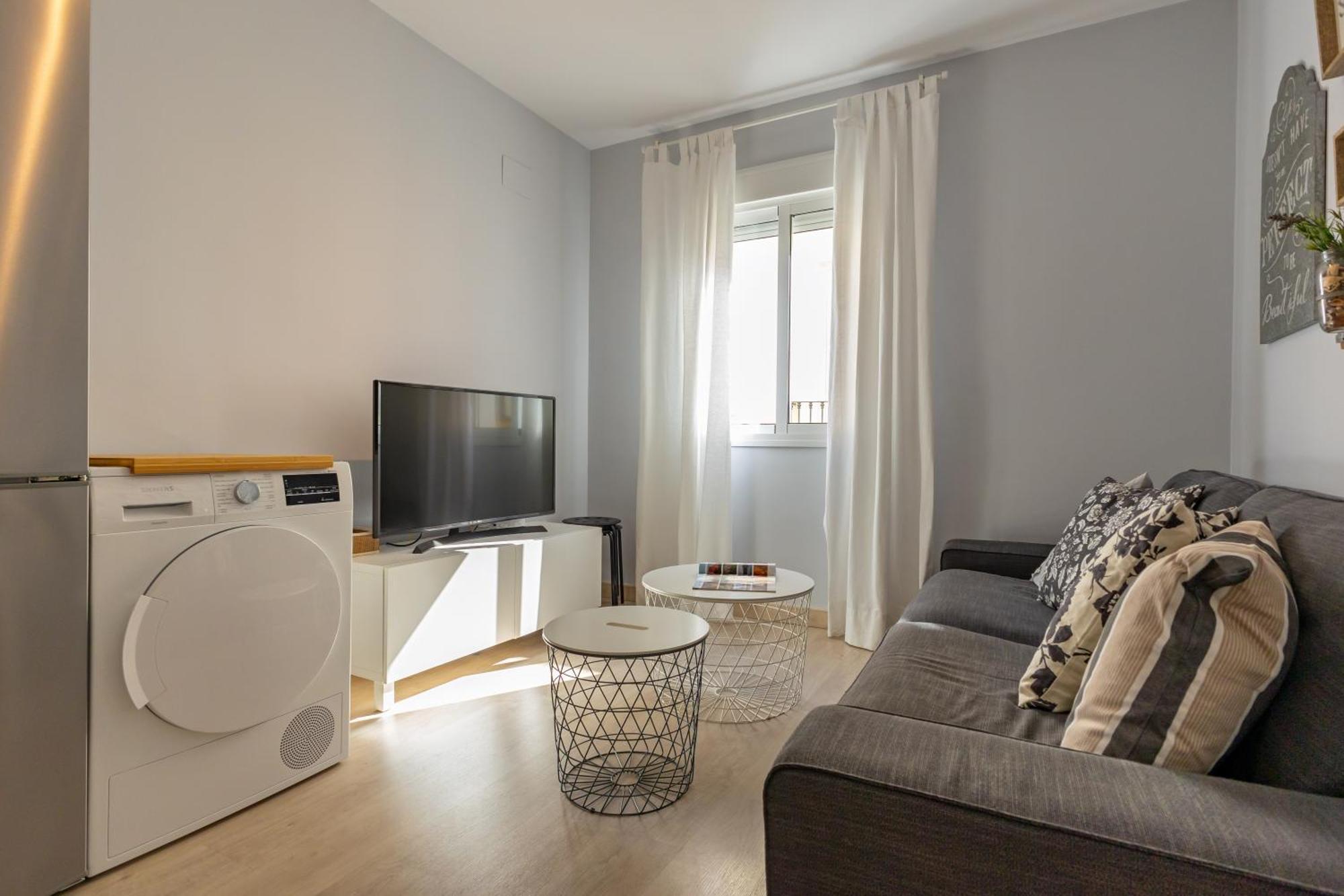 Charming 2 Bedroom Apartment At Iconic Triana Neighborhood By Ocityzen * Séville
