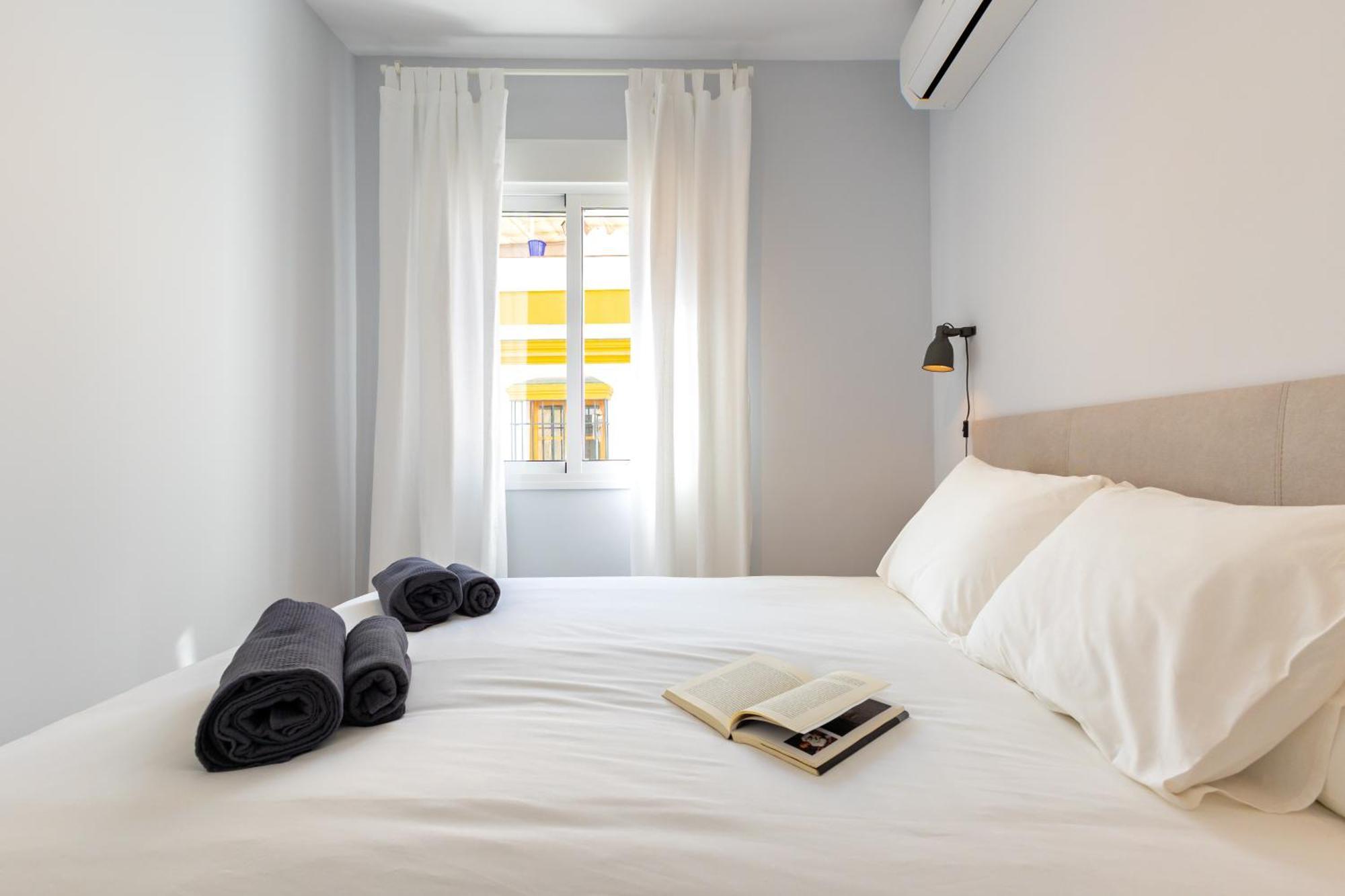 Charming 2 Bedroom Apartment At Iconic Triana Neighborhood By Ocityzen